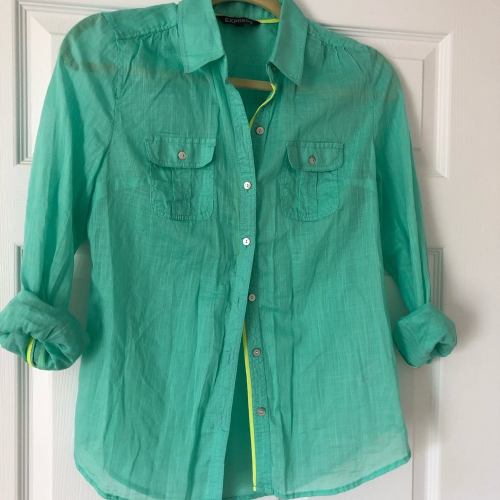 Women’s Express Button Down Shirt New